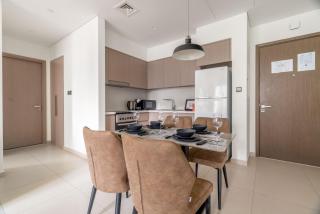 GuestReady - Charming retreat in Downtown Dubai - 4
