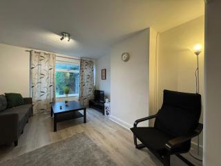 Boucher Place Contractors-Centre-Free Parking - Bristol - 5