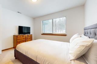 Spacious Mountain Retreat - 1