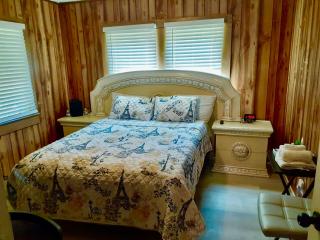 Nice and Cozy - Union City - 0