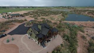 Spectacular And New Cliff Lake Lodge Six Lakes Resort - - 7