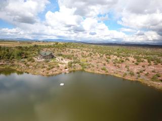Spectacular Lake And Fishing Resort - - 4