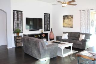 Serene Escape and Modern Comfort Pool Heater BBQ - Sun Lakes - 7