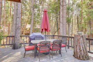 Strawberry Creek Gem with Deck, Walk to Town! - Idyllwild - 8