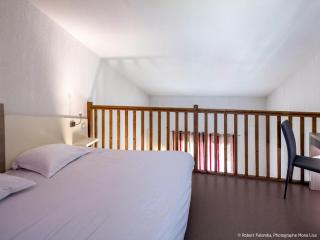 Holiday Home Domaine de Bacchus-Séjour-Galerie 4 pers by Interhome - Saint-Christol - 2