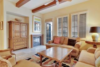 Enchanting Townhome Touching Santa Rosa Mountains - 8