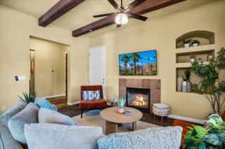 Legacy Villas Hideaway overlooking Main Pool #A - La Quinta - 9