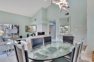 Refreshing Desert Escape near LQ Resort - La Quinta - 8
