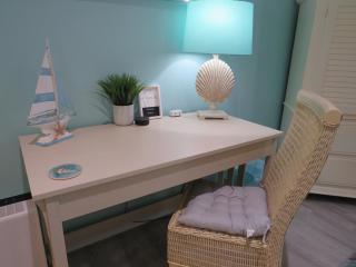 Flip Flop Suite Escape - Emerald Isle - 5