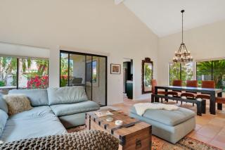 Fully Remodeled Modern Hacienda in La Quinta - La Quinta - 1