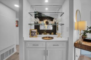 Modern 2BR Hacienda Walk to LQ Resort - La Quinta - 3