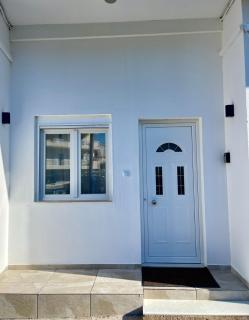 Ivory Escape Apartment - ATH Airport - Spata - 7