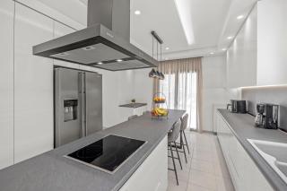 7 Minutes from City Centre - Luxury 6BR Villa - Città di Rodi - 2