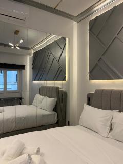 Aiolou 493 - Athens - 3