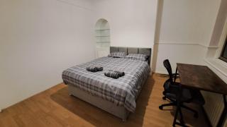 Guest house in Dagenham East by Fenia - Dagenham - 6
