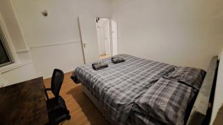 Guest house in Dagenham East by Fenia - Dagenham - 4