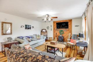 Walk to Little River Falls Lakefront Cabin - Fort Payne - 7