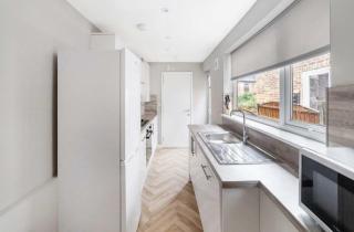 Comfy 2 Bed House - Free Parking - Near City Centre - Nottingham - 6