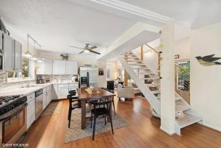 The Hideaway House - Private Peaceful Cozy - 9