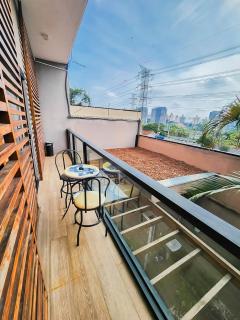 Cobertura Triplex de Luxo com Jacuzzi - 1