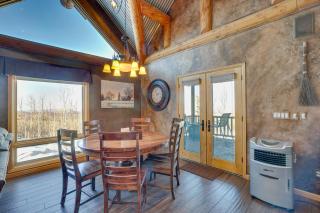 Black Bear Cabin Near Skiing and Hiking! - Mesa - 5