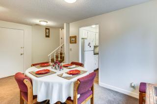 2 Mi to University of Oregon Pet-Friendly Abode - 3