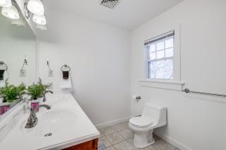 Less Than 3 Mi to Dtwn Roanoke Inviting Unit with Balcony - Roanoke - 2