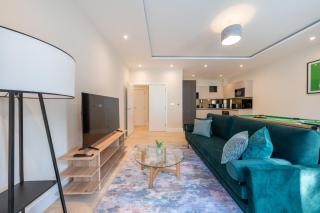 Newlands Punks by Artsy - 8