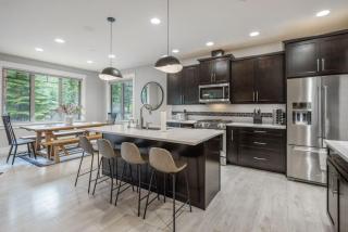 Suncadia 3 Bdrm Pet Friendly Home with Foosball, Pop A Shot, & Mini putt putt Golf - Cle Elum - 4
