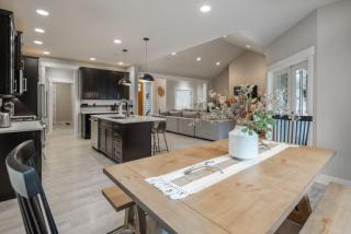 Suncadia 3 Bdrm Pet Friendly Home with Foosball, Pop A Shot, & Mini putt putt Golf - Cle Elum - 2