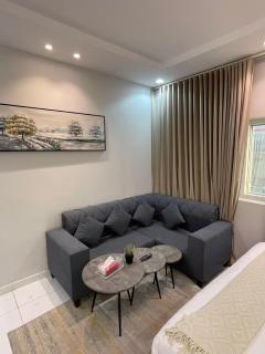 Studio with a distinctive location north of Riyadh - 0