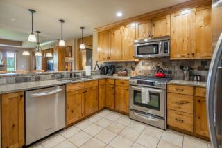 Suncadia Trailhead 1 Pet Friendly Condo 102 - Cle Elum - 8