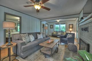WET FEET RETREAT - Lake Blue Ridge Cottage - Morganton - 2