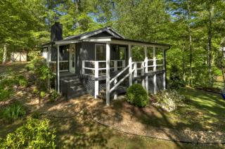 WET FEET RETREAT - Lake Blue Ridge Cottage - Morganton - 6