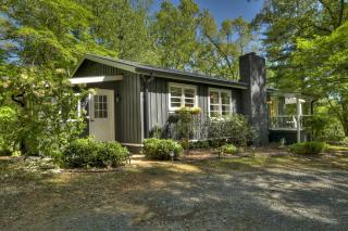 WET FEET RETREAT - Lake Blue Ridge Cottage - Morganton - 4