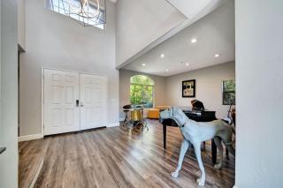 Stunning Hilltop 5BR With View And Hot Tub! - 4