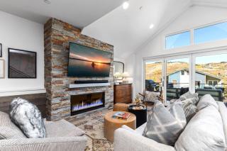 KBM Resorts 4BR with two main suites walk to Town Lift and Park City Mountain Resort PEA-1009 - Park City - 8