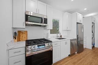 Spanish Style Guesthouse Unit 1 - 4