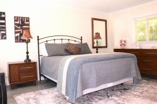 Entire cabin inside city limit - Mint Grove - 9