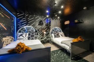 Epic Game Room, Star Wars, Only 20 Min to Theme parks! - 5