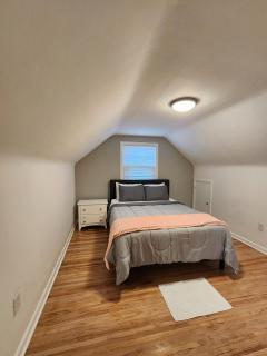 Cozy & Roomy 3BR 8-9 mins to Buffalo Bills - 4