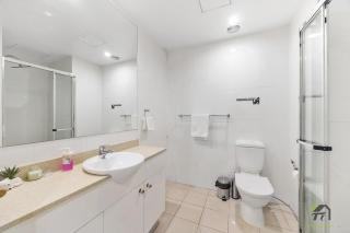 Convenience 2 Bedrooms in Rhodes - Sidney - 3