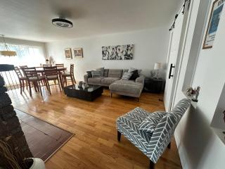 20 Minutes de Montréal, 3 chambres, 4 lits, 1 futon pour maximum 8 personnes - 5