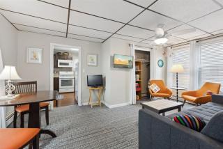 1 Bedroom Apartment With A Private Yard And Beach Access - Wildwood - 8