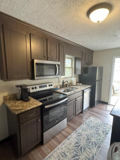 Arnett Rd, 124A apts - Banner Elk - 7