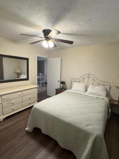 Arnett Rd, 124A apts - Banner Elk - 2