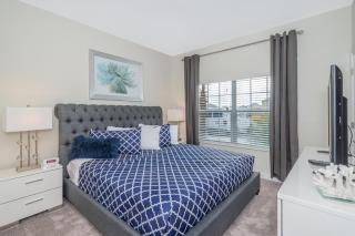 8971MO TOWNHOUSE 4 BEDROOMS & 3 BATHROOMS + POOL - Davenport - 1