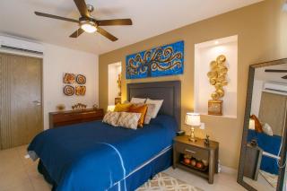 Featured on HGTV, Mountain Views, Rooftop Pool at Zenith in Old Town - Puerto Vallarta - 3