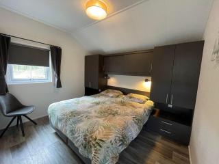 Holiday home in Sint Nicolaasga with terrace - 3