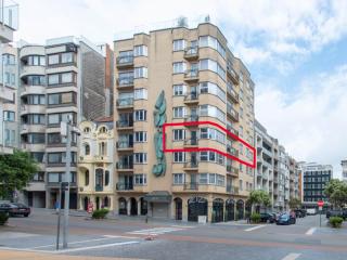 Beautiful apartment with lateral sea view - Oostende - 4